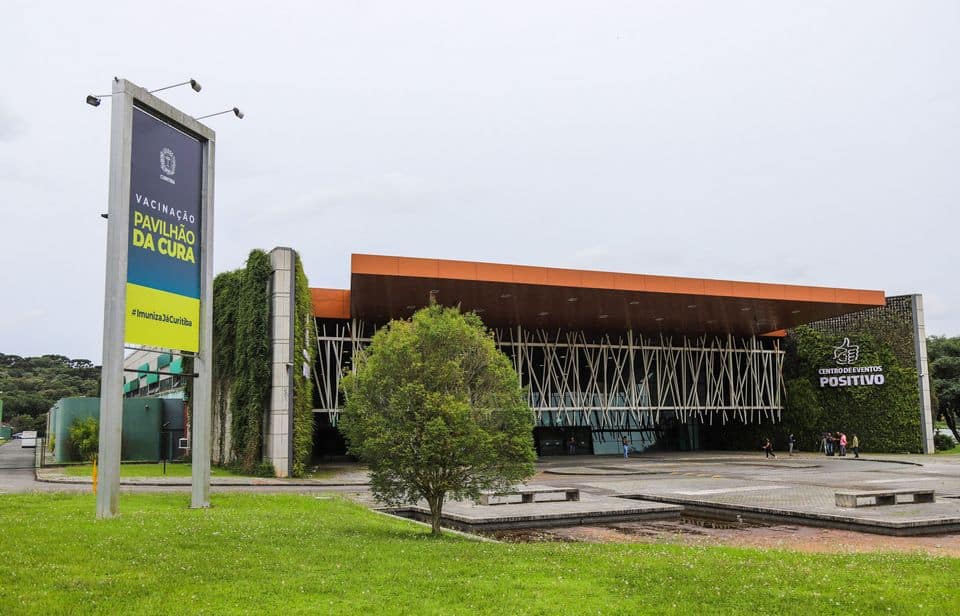 Curitiba terá linha especial de ônibus para vacinação. - Na imagem, o Pavilhão da Cura, no Parque Barigui. Curitiba, 25/01/2021 - Foto: Daniel Castellano / SMCS