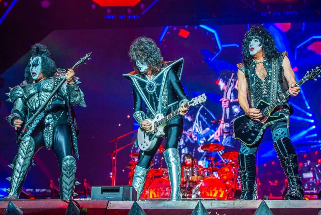 Fotos do showzaço do Kiss na Pedreira Paulo Leminky, em Curitiba 2